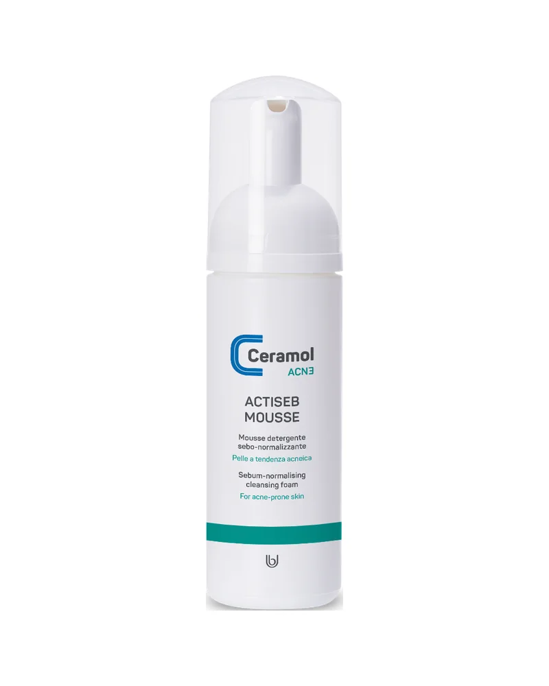Frasco dosificador de espuma de Ceramol Actiseb Mousse sobre fondo blanco
