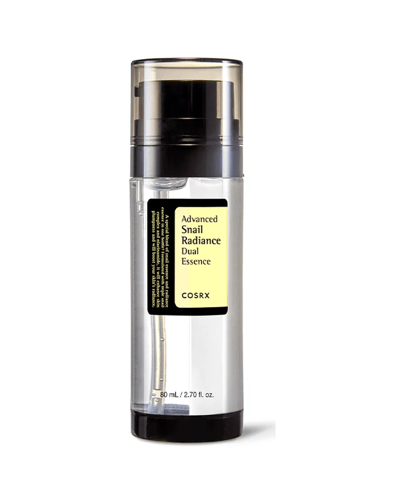 Envase de Advanced Snail Radiance Dual Essence sobre fondo blanco