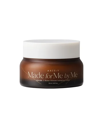 Tarro de Biome Ultimate Indulging Cream sobre fondo blanco