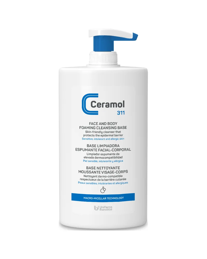 Frasco con dosificador de Ceramol Base limpiadora espumante facial-corporal 311 sobre fondo blanco