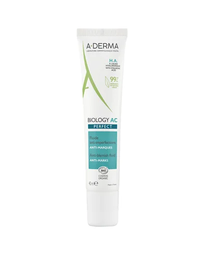 Envase de Biology AC Perfect Fluido Antiimperfecciones Antimarcas sobre fondo blanco