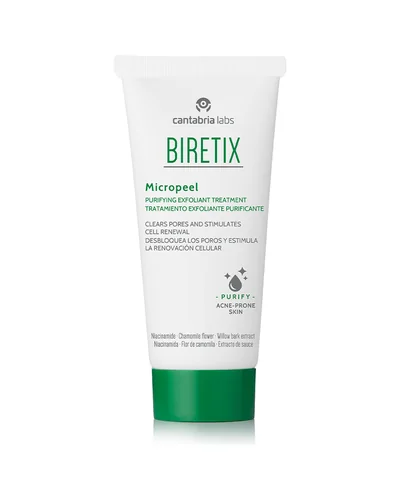 Envase de Biretix Micropeel sobre fondo blanco
