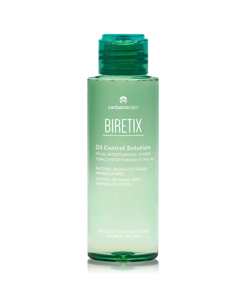 Envase de Biretix Oil Control Solution sobre fondo blanco