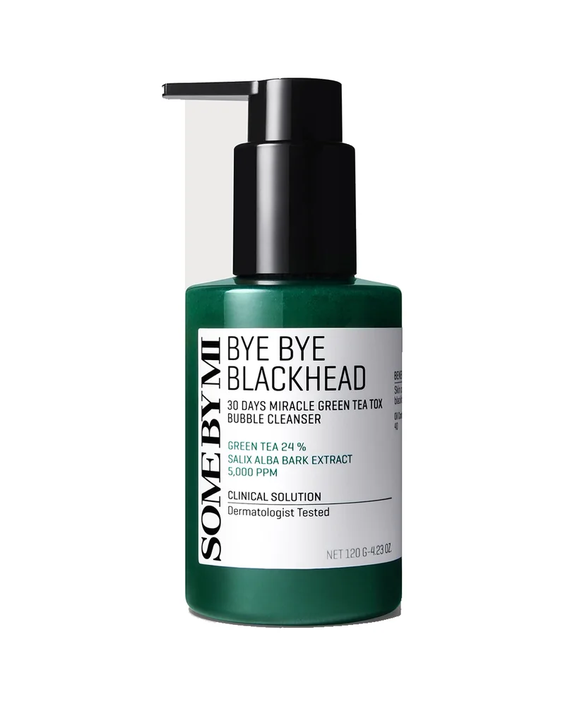 Envase de Bye Bye Blackhead Green Tea Tox Bubble Cleanser sobre fondo blanco