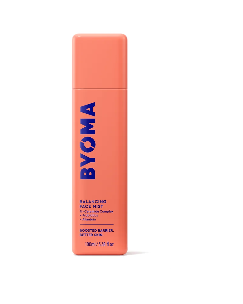 Frasco de Balancing Face Mist sobre fondo blanco