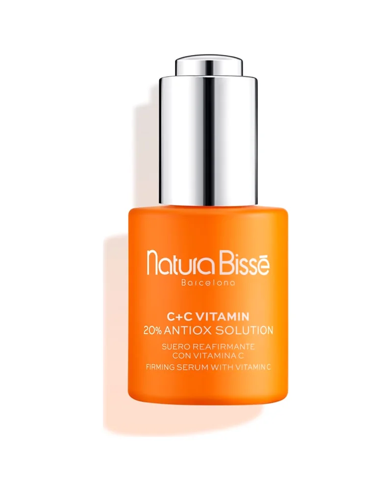 Envase de C+C Vitamin 20% Antiox Solution sobre fondo blanco