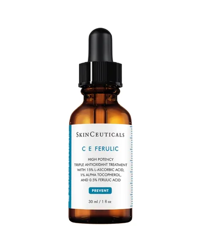 Envase de C E Ferulic sobre fondo blanco