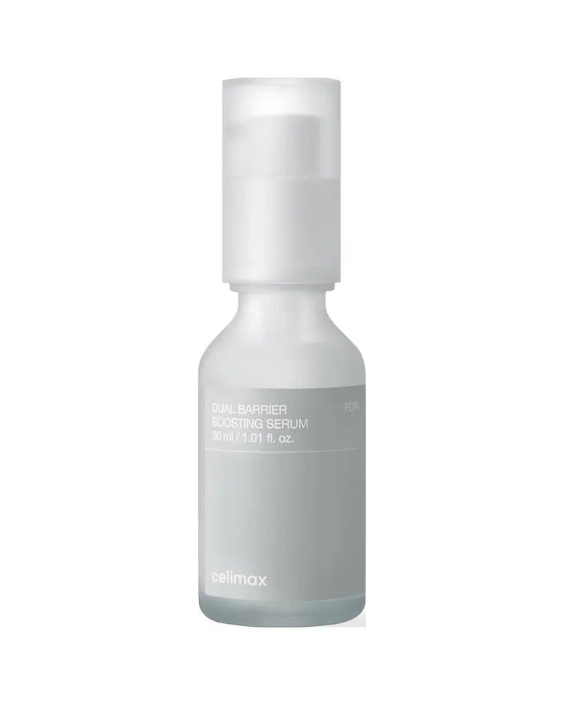 Envase de Dual Barrier Boosting Serum sobre fondo blanco