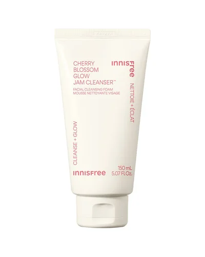Tubo de Cherry Blossom Glow Jam Cleanser sobre fondo blanco