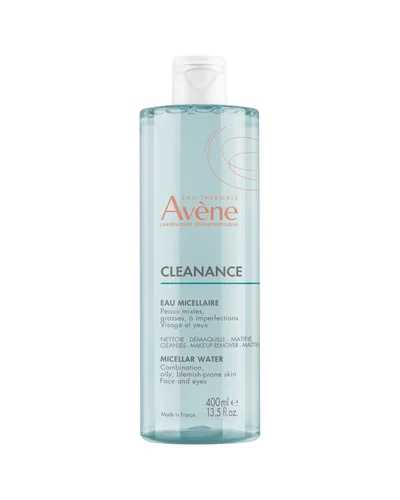 Envase de Cleanance Agua Micelar sobre fondo blanco