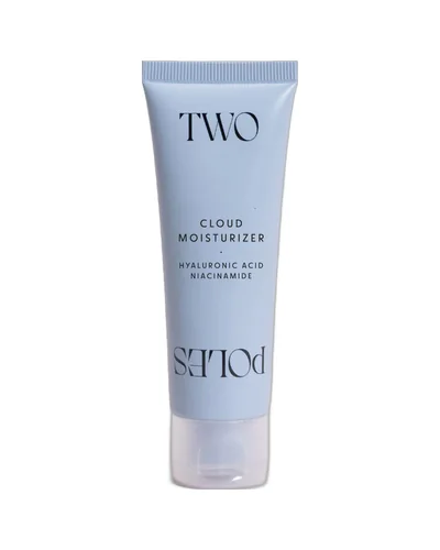 Envase de Cloud Moisturizer sobre fondo blanco