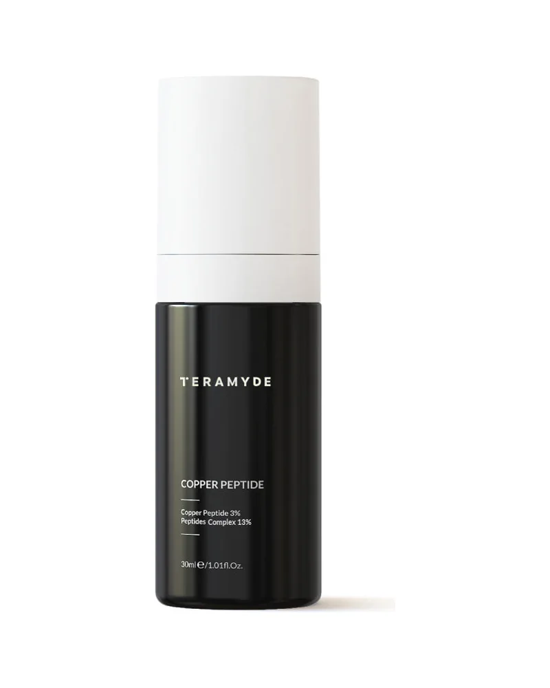 Envase de Copper Peptide sobre fondo blanco