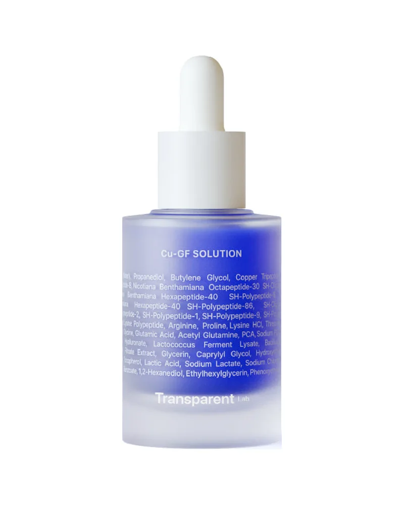 Envase de Cu-Gf Solution sobre fondo blanco