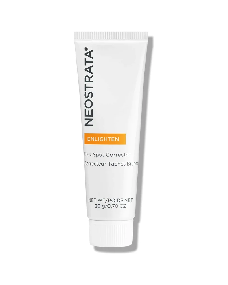 Envase de Enlighten Dark Spot Corrector sobre fondo blanco