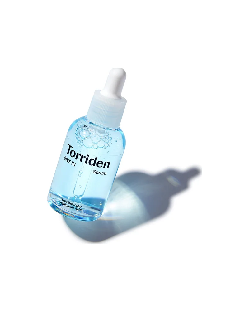 Envase de Dive In Serum sobre fondo blanco