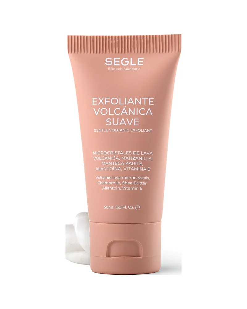 Envase de Exfoliante Volcánica Suave sobre fondo blanco