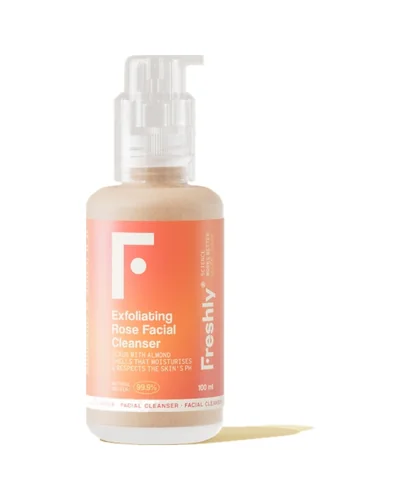 Envase de Exfoliating Rose sobre fondo blanco