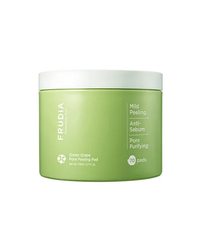 Tarro de Green Grape Pore Peeling Pad sobre fondo blanco