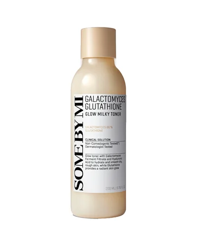 Envase de Galactomyces Glutathione Glow Milky Toner sobre fondo blanco