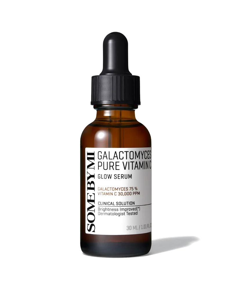 Frasco con cuentagotas de Galactomyces Pure Vitamin C Glow Serum sobre fondo blanco