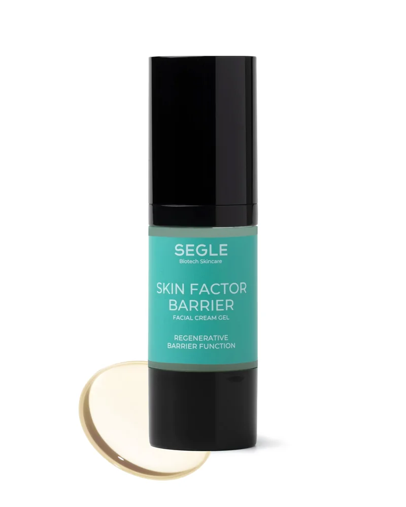 Envase de Gel Crema Skin Factor Barrier sobre fondo blanco