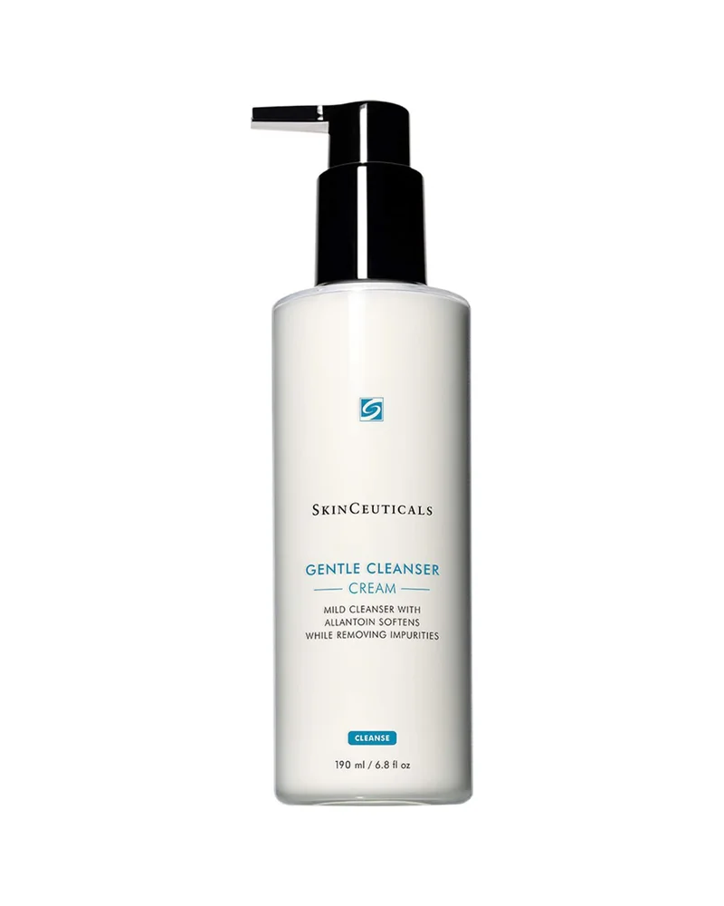 Envase de Gentle Cleanser sobre fondo blanco