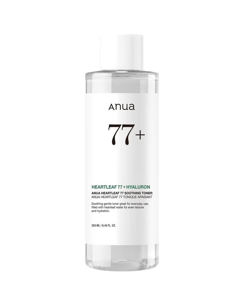 Envase de Heartleaf 77 Soothing Toner sobre fondo blanco