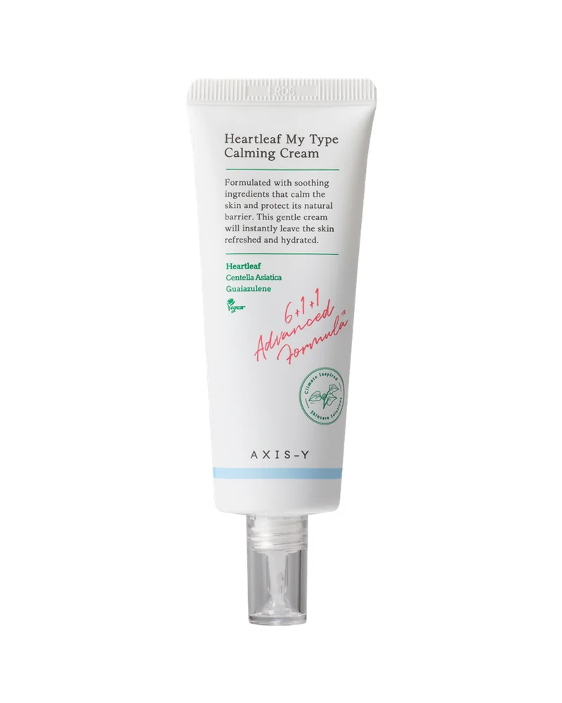 Tubo con dosificador de Heartleaf My Type Calming Cream sobre fondo blanco