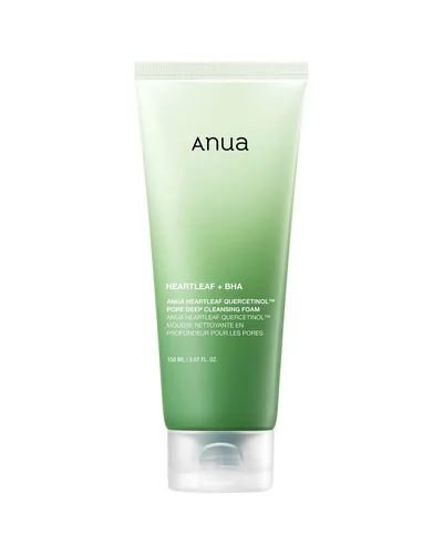 Envase de Heartleaf Quercetinol Pore Deep Cleansing Foam sobre fondo blanco