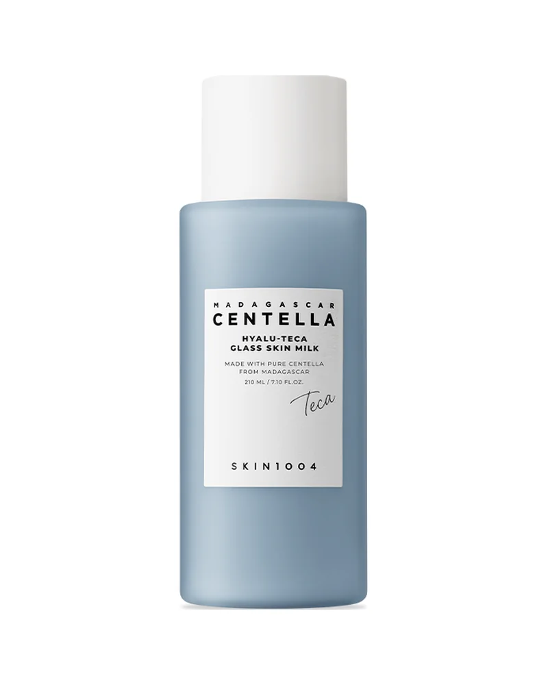 Envase de Madagascar Centella Hyalu-Teca Glass Skin Milk sobre fondo blanco