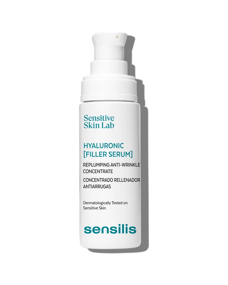 Envase de Hyaluronic Filler Serum sobre fondo blanco
