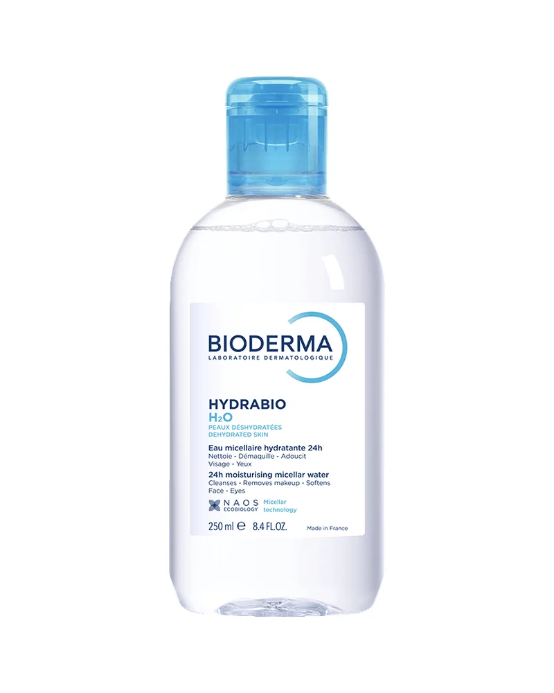 Envase de Hydrabio H2O sobre fondo blanco