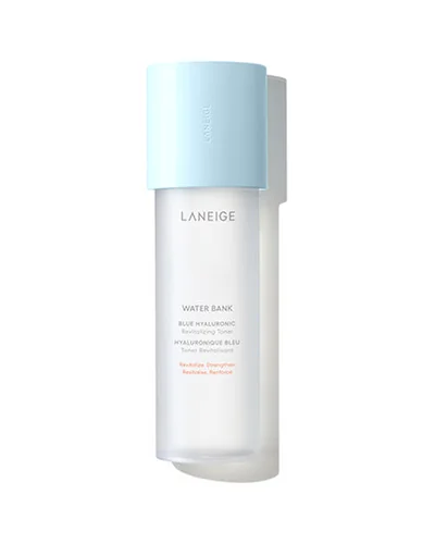 Envase de Water Bank Blue Hyaluronic Essence Toner para piel normal a seca sobre fondo blanco