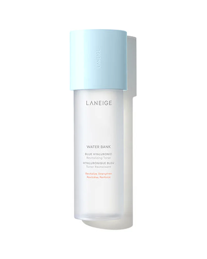 Envase de Water Bank Blue Hyaluronic Essence Toner para piel normal a seca sobre fondo blanco