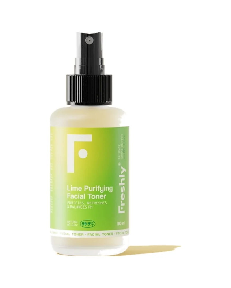Envase de Lime Purifying Facial Toner sobre fondo blanco