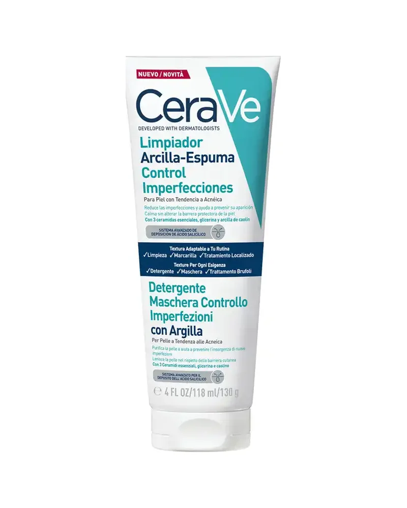 Envase de Limpiador Arcilla-Espuma Control Imperfecciones sobre fondo blanco