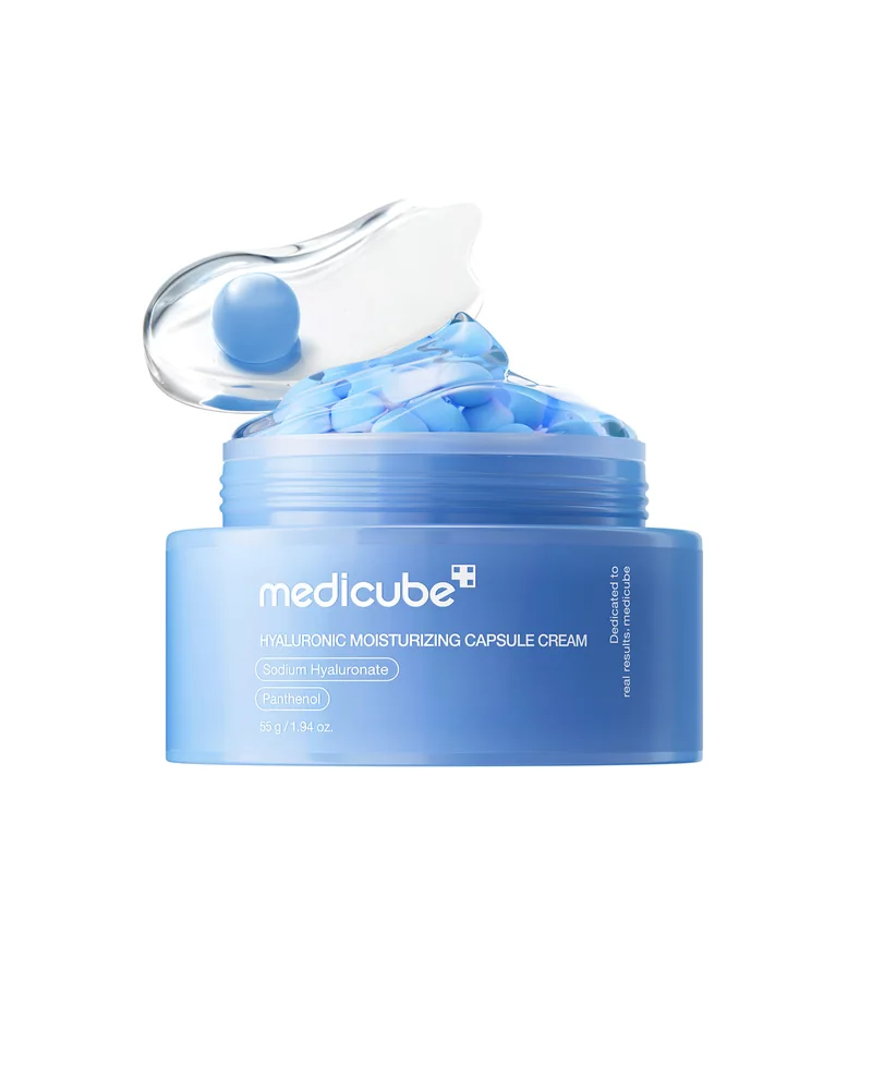 Tarro de Hyaluronic Acid Capsule Cream sobre fondo blanco