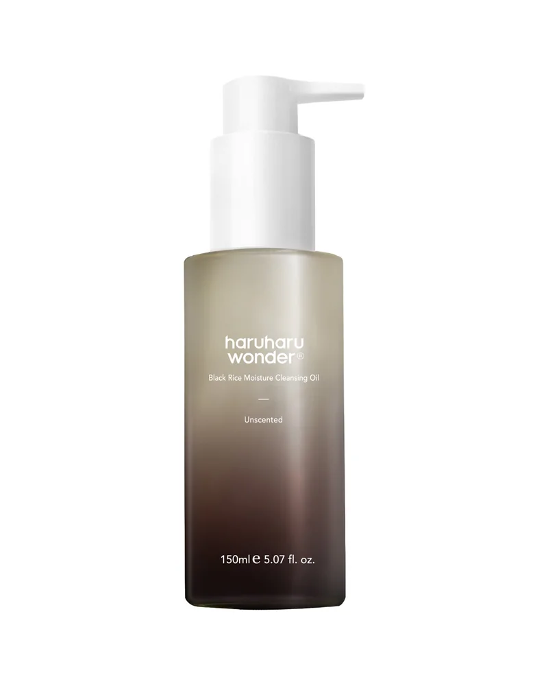 Envase de Black Rice Moisture Cleansing Oil sobre fondo blanco