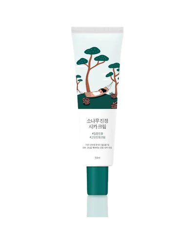 Envase de Pine Calming Cica Cream sobre fondo blanco