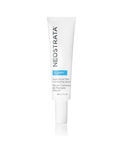 Envase de Post-Acne Mark Correcting Serum sobre fondo blanco