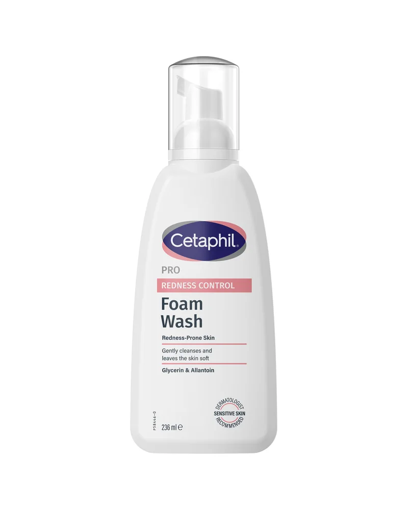 Envase con dosificador de espuma de Cetaphil PRO Redness Control Espuma Limpiadora sobre fondo blanco