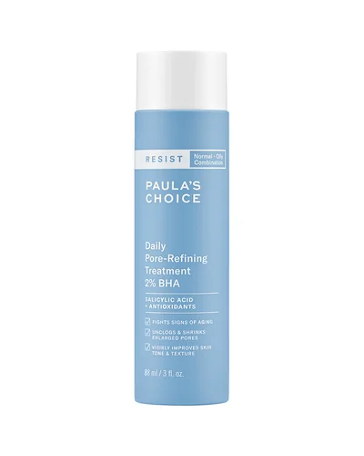 Envase de Resist 2% BHA Exfoliante Antienvejecimiento sobre fondo blanco