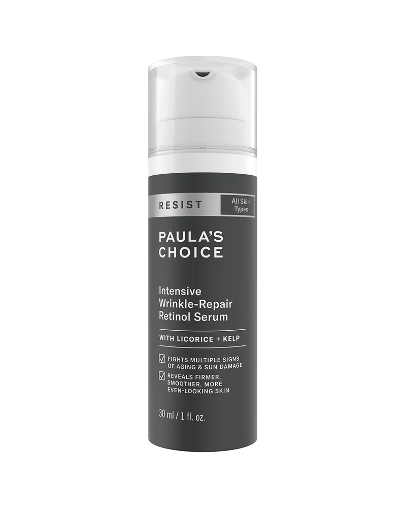 Envase de Resist Sérum Antienvejecimiento con Retinol sobre fondo blanco