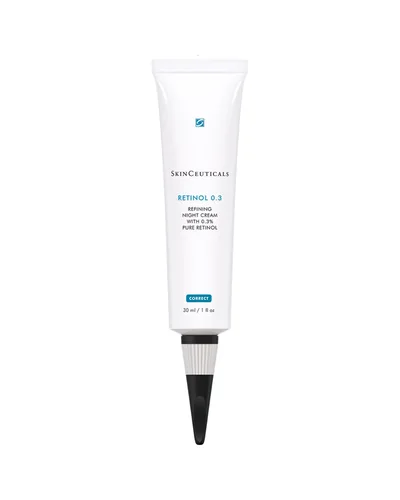 Envase de Retinol 0.3 sobre fondo blanco