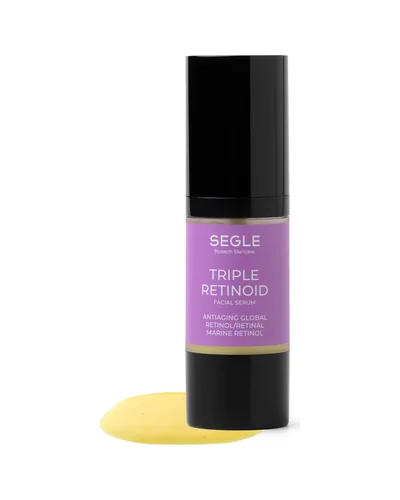 Envase de Sérum Triple Retinoid sobre fondo blanco