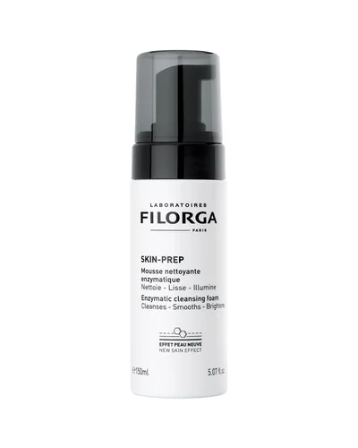 Envase de Skin-Prep Enzymatic Cleansing Foam sobre fondo blanco