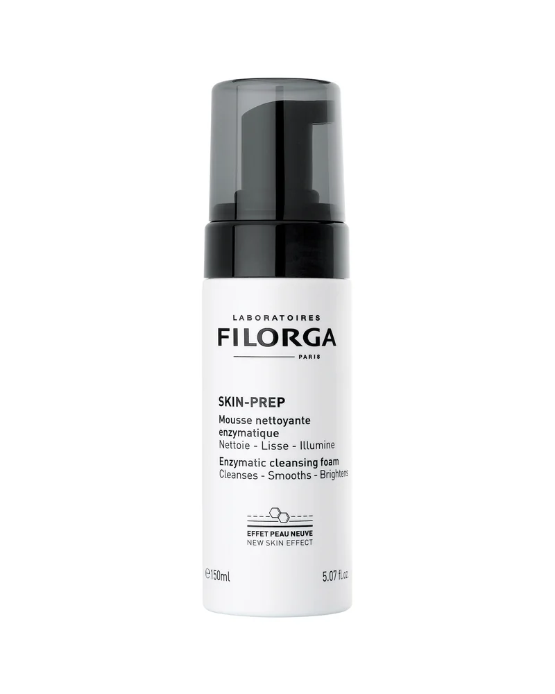 Envase de Skin-Prep Enzymatic Cleansing Foam sobre fondo blanco