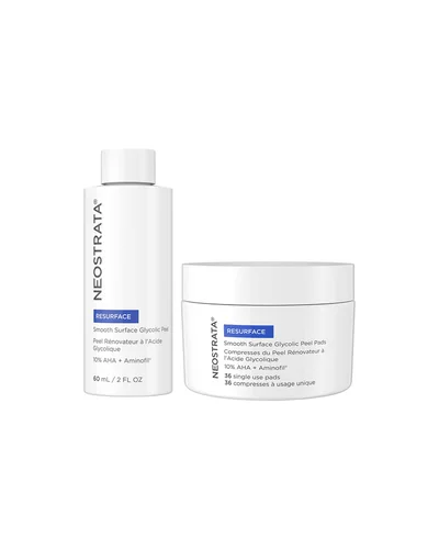 Envase de Smooth Surface Glycolic Peel sobre fondo blanco