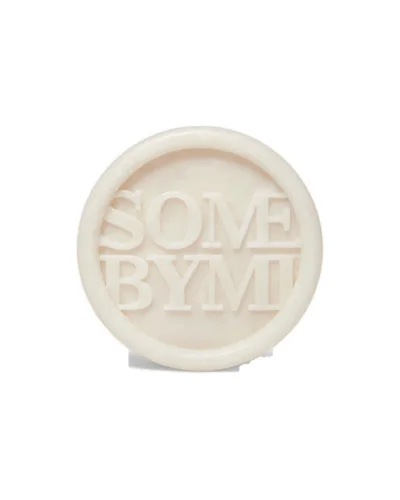 Pastilla Lactosoy Low pH Morning Cleansing Bar sobre fondo blanco