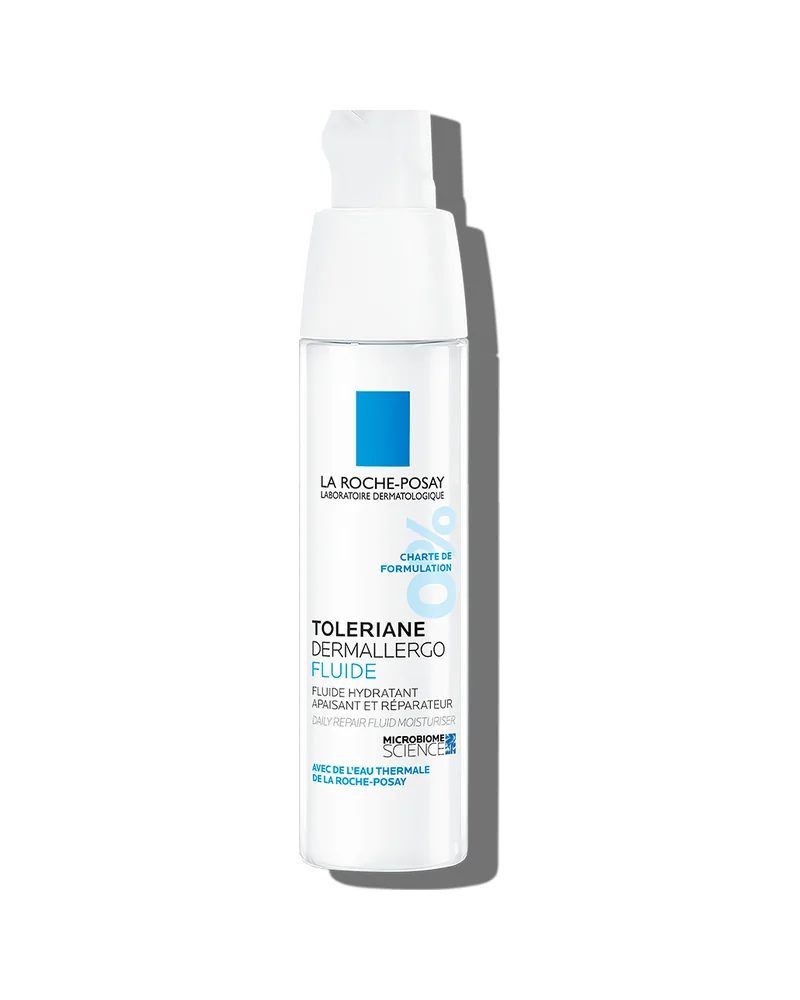 Envase de Toleriane Dermallergo Fluido sobre fondo blanco